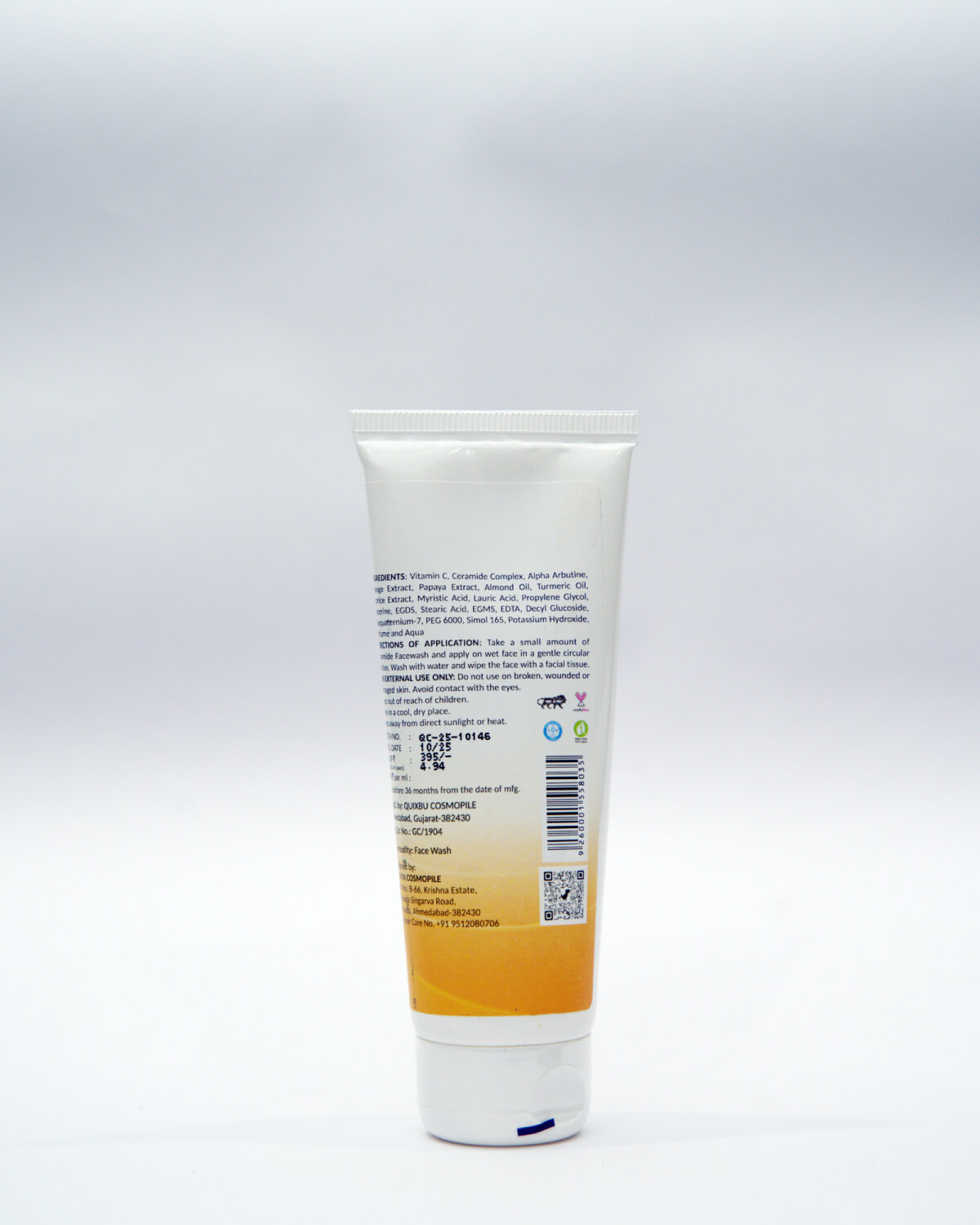 Vitamin-c facewash-image-02